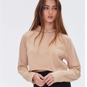 Fleece cropped hoodie.